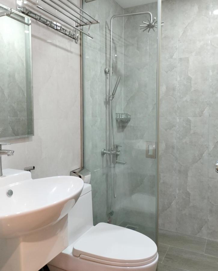 Hotel Cozy Ho Chi Minh City Exterior photo